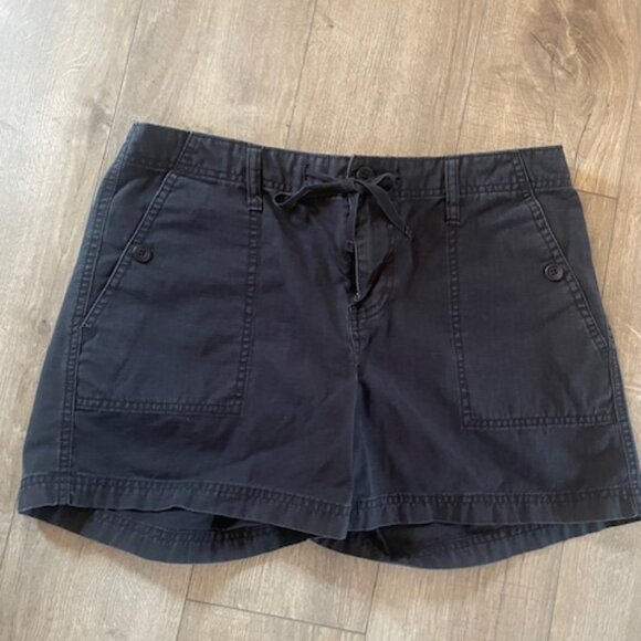 Calvin Klein Shorts Black size 8 - Picture 1 of 7